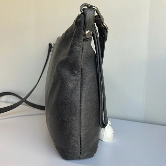 Rough & Tumble Traveler Crossbody - Picture 6 of 16